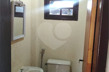 Casa em condomínio à venda com 3 quartos, sendo 1 suíte,  em Baia Formosa, Armação dos Búzios, RJ