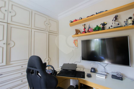Apartamento à venda com 3 quartos, sendo 1 suíte, em Vila Andrade, São Paulo, SP