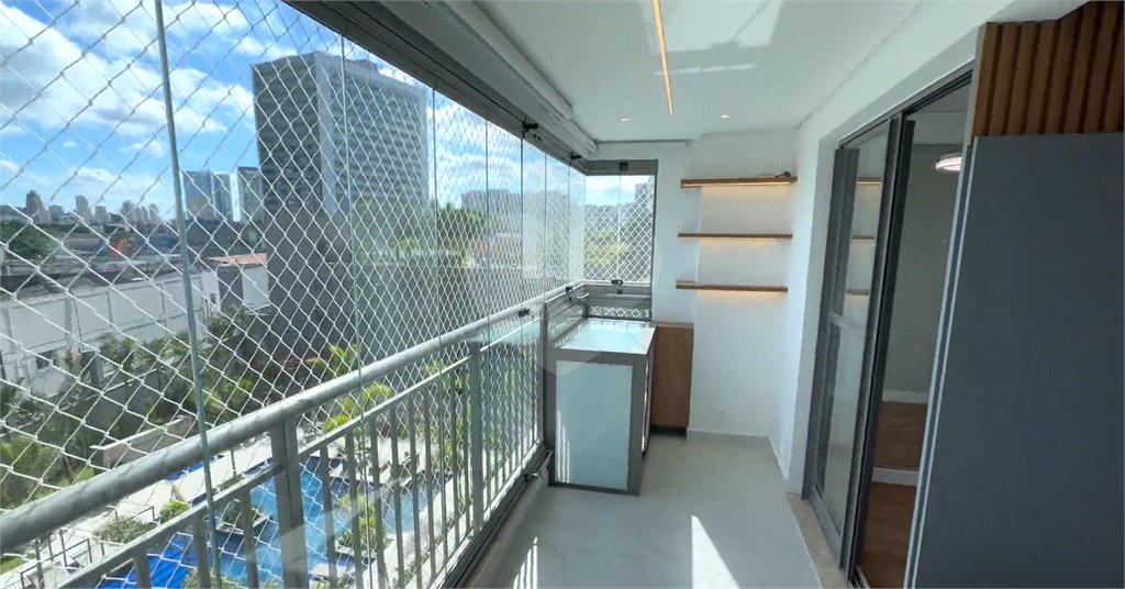 Apartamento à venda com 3 quartos, sendo 1 suíte, em Barra Funda, São Paulo, SP