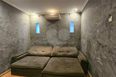 Casa à venda com 5 quartos, sendo 3 suítes,  no condomínio Colinas do Magarça, Rio de Janeiro - RJ