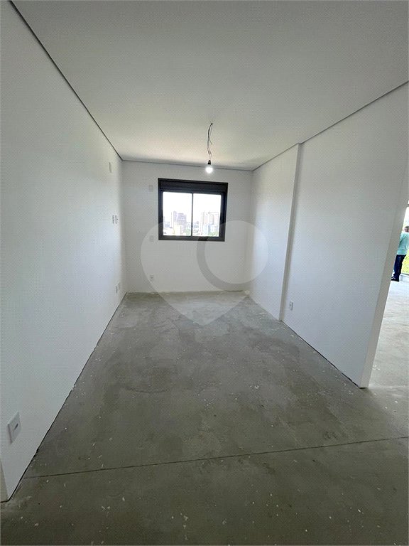 Apartamento à venda com 3 suítes em Jardim Bebedouro, Guarulhos, SP