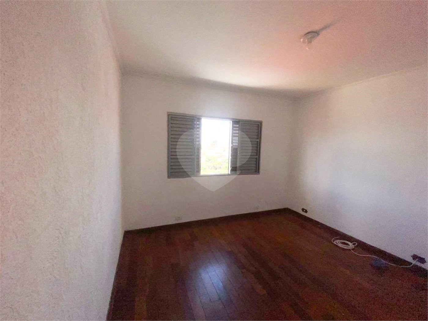 Casa à venda com 3 quartos, sendo 1 suíte, em Vila Maria Alta, São Paulo, SP
