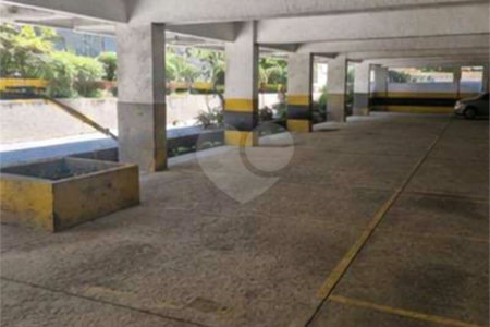Apartamento à venda com 1 quarto em Grajaú, Rio de Janeiro, RJ