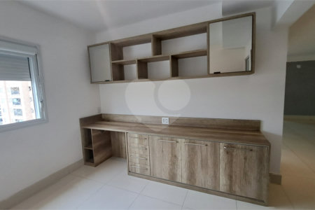 Apartamento à venda com 3 suítes em Santana, São Paulo, SP