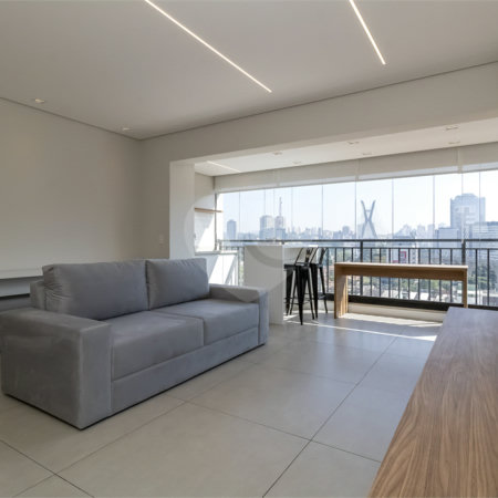 Apartamento à venda com 1 quarto em Vila Cordeiro, São Paulo, SP