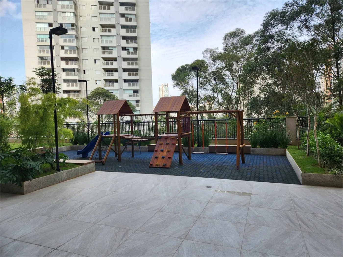 Apartamento à venda com 2 suítes em Vila Andrade, São Paulo, SP