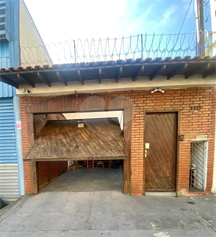 Sobrado à venda com 3 quartos, sendo 1 suíte, em Vila Gomes Cardim, São Paulo, SP