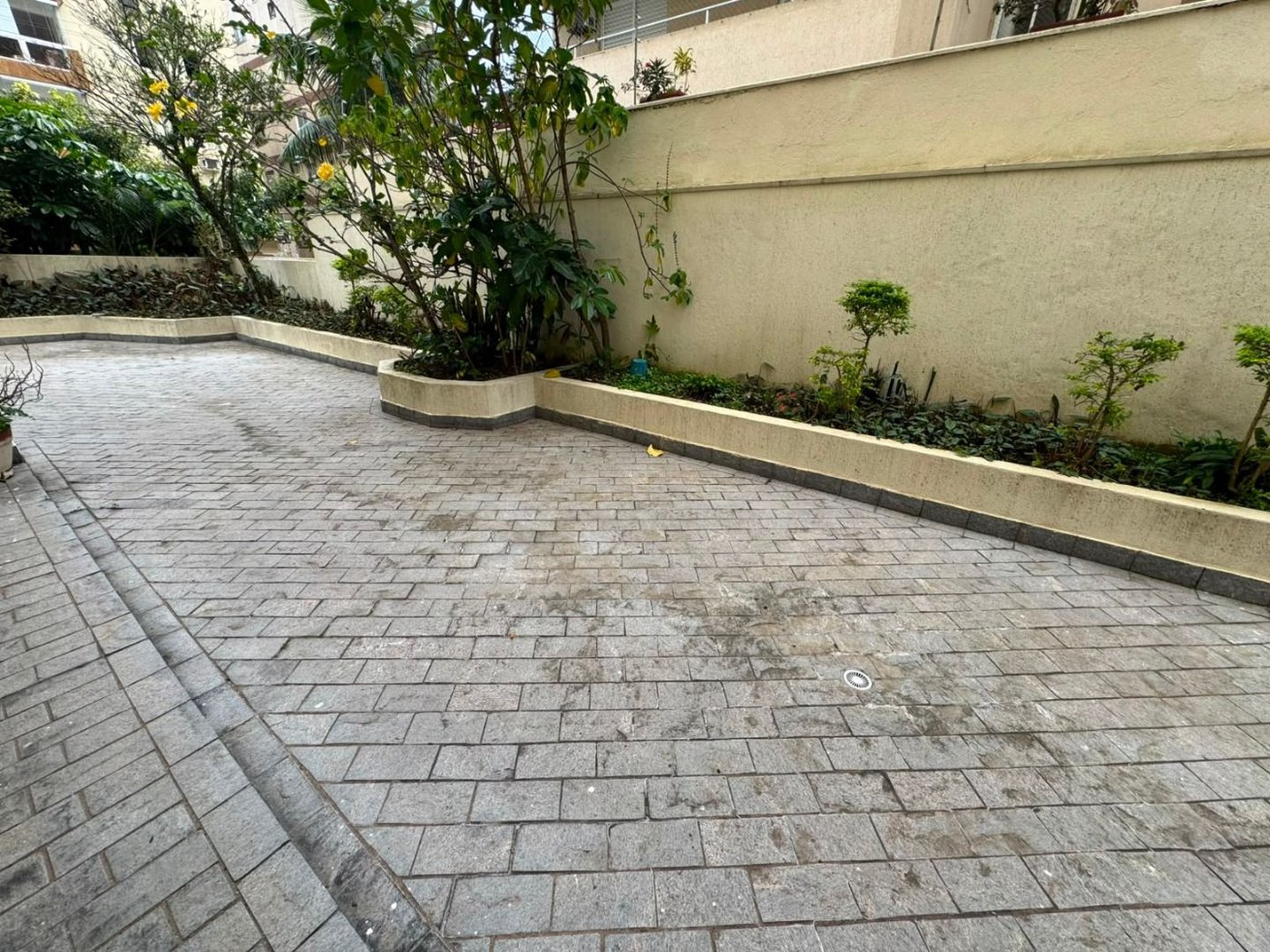 Apartamento com 3 dormitórios para alugar, 80 m² por R$ 4.000,02/mês - Balneário Cidade Atlântica - Guarujá/SP