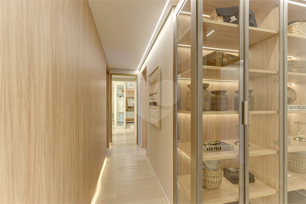 Apartamento à venda com 4 suítes em Moema, São Paulo, SP