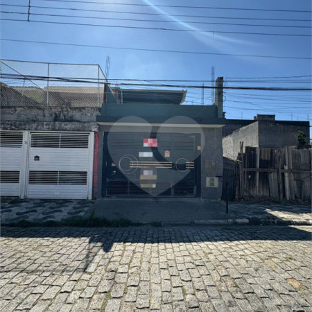Sobrado à venda com 2 quartos em Jardim Monte Cristo, Suzano, SP