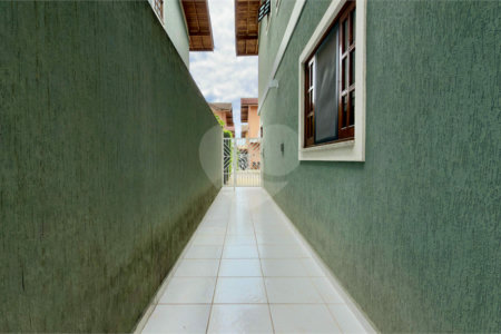 Casa à venda com 2 quartos no condomínio Portal dos Gamez, Atibaia - SP