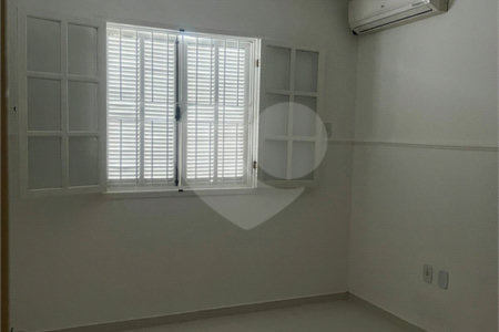 Casa à venda com 2 quartos em Parque Jóquei Club, Campos dos Goytacazes, RJ