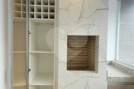 Apartamento para alugar com 2 quartos em Miguel Couto, Cabo Frio, RJ