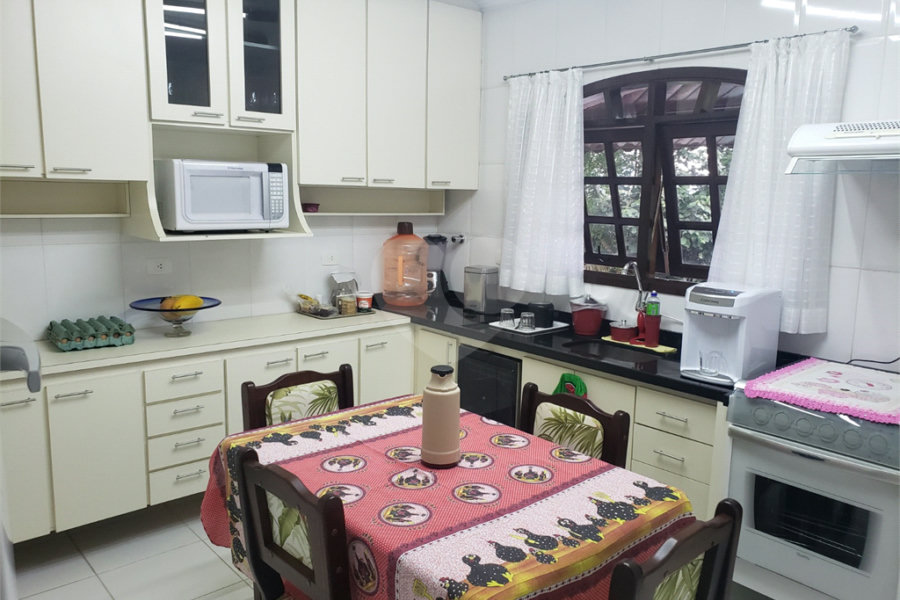 Casa à venda com 3 suítes no condomínio Alpes da Cantareira, Mairiporã - SP