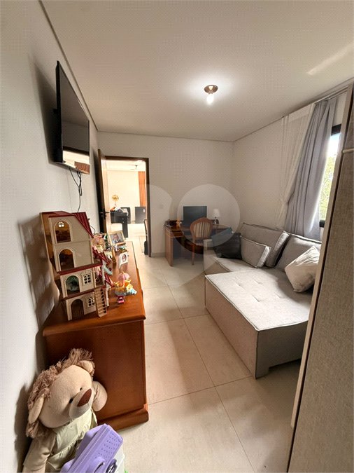 Casa à venda com 4 quartos, sendo 1 suíte,  no condomínio Alpes da Cantareira, Mairiporã - SP