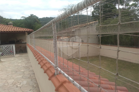 Chácara à venda com 4 suítes em Pirucaia, Mairiporã, SP