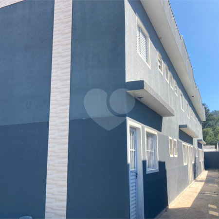 Casa à venda com 2 suítes no condomínio Villagio, Mogi das Cruzes - SP