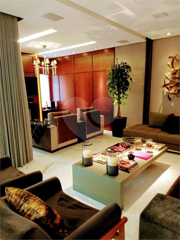 Apartamento à venda com 4 suítes em Jardim Armênia, Mogi das Cruzes, SP