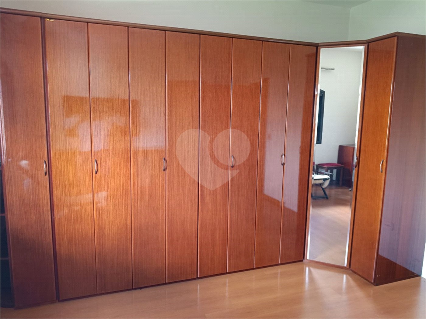 Casa à venda com 3 quartos, sendo 1 suíte, em Chácara Jafet, Mogi das Cruzes, SP