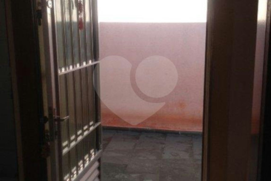 Casa à venda com 3 quartos, sendo 2 suítes, em Imirim, São Paulo, SP