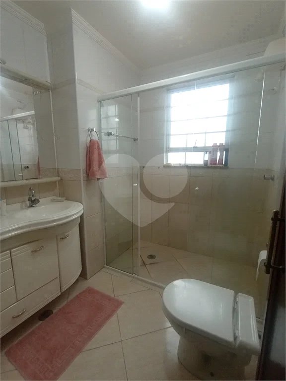 Sobrado à venda com 3 quartos, sendo 1 suíte, em Vila Gustavo, São Paulo, SP