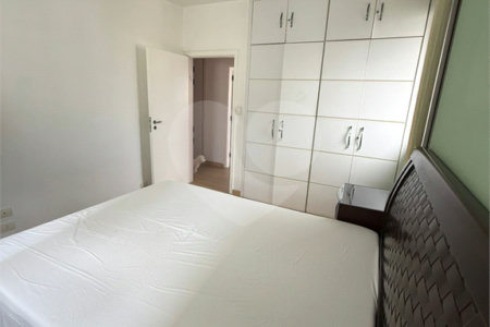 Apartamento à venda com 3 quartos, sendo 1 suíte, em Santa Cecília, São Paulo, SP