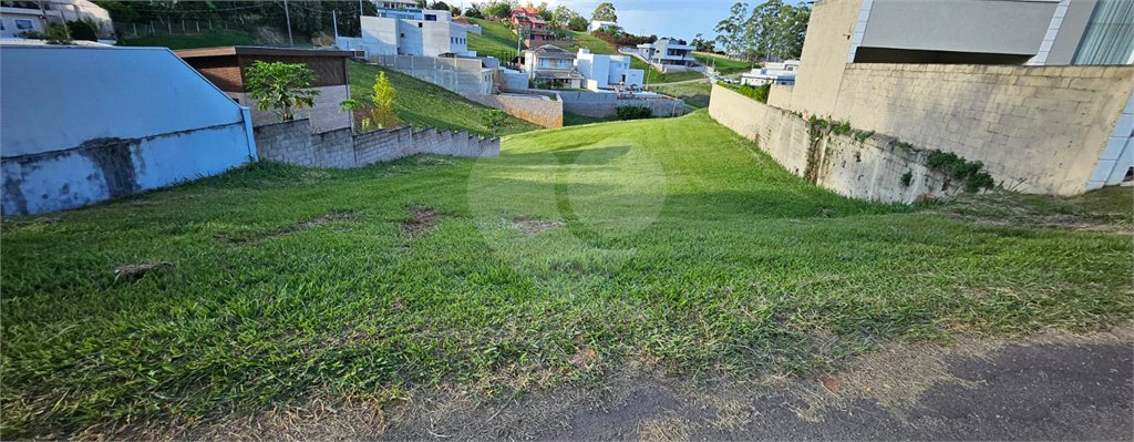 Terreno à venda com 1 suíte no condomínio Santa Teresa 1, Vinhedo - SP