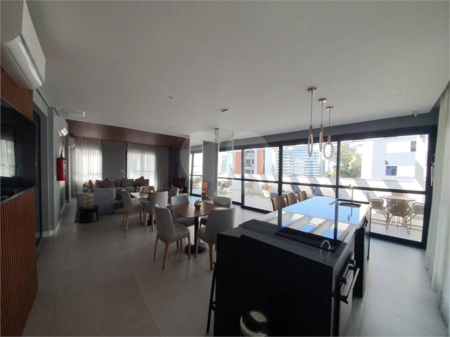 Apartamento à venda ou para alugar em Pinheiros, São Paulo, SP