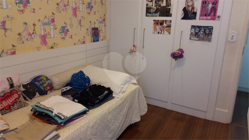 Apartamento à venda com 4 quartos, sendo 1 suíte,  em Tijuca, Rio de Janeiro, RJ