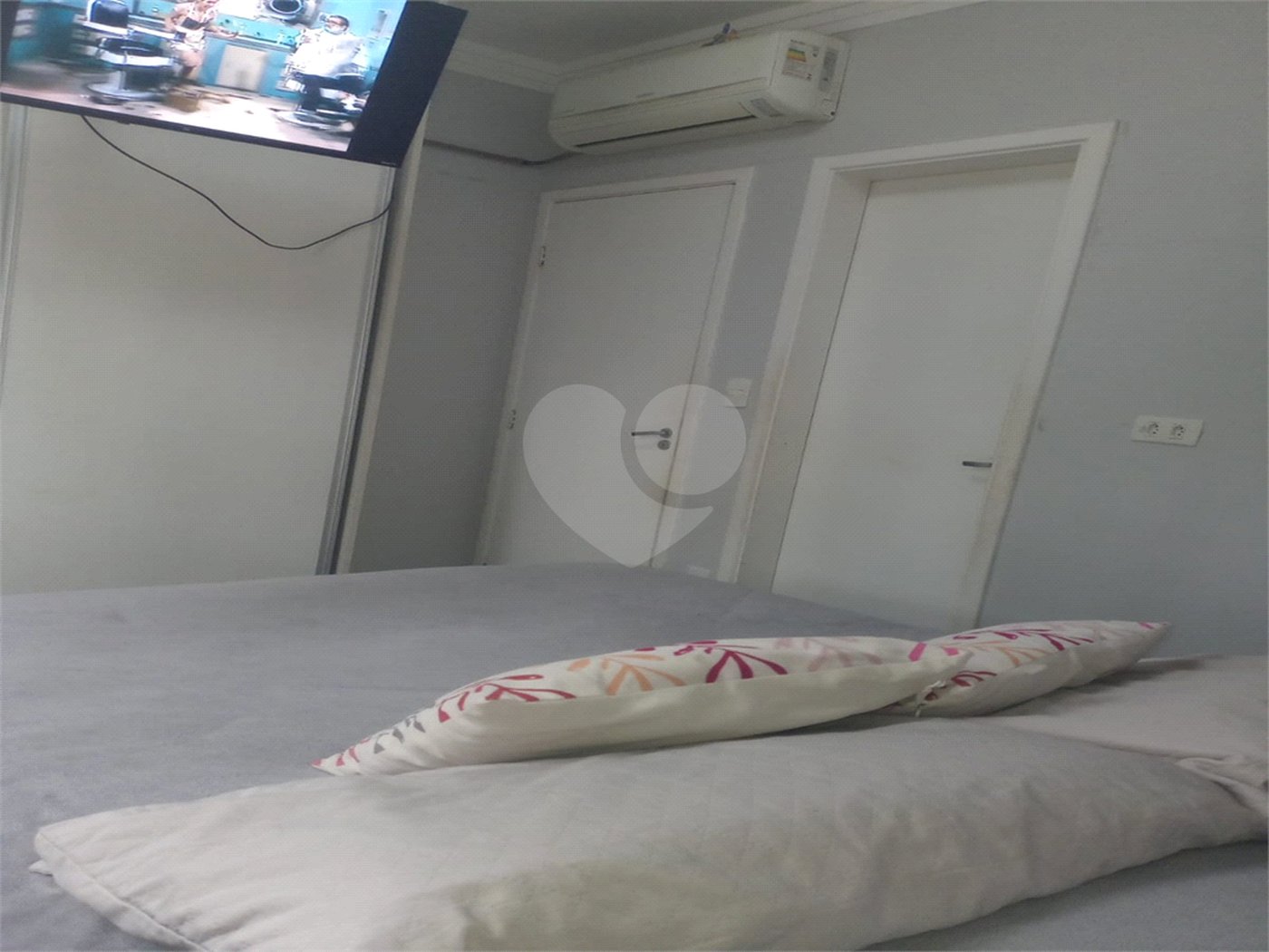 Apartamento à Venda – Condomínio Vila Verde Sabará 3 dormitórios 1 suíte.