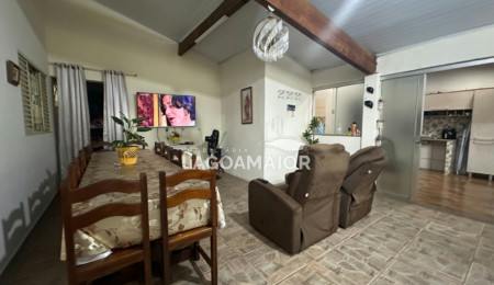 Casa à venda com 3 quartos, sendo 1 suíte,  em Jardim Brasília, Três Lagoas, MS