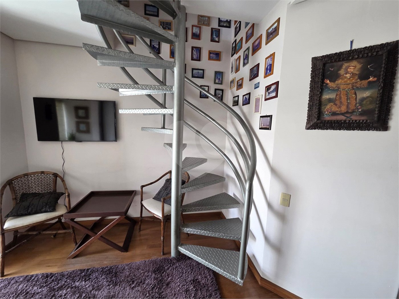 Cobertura à venda com 3 quartos, sendo 1 suíte, em Cidade São Francisco, São Paulo, SP
