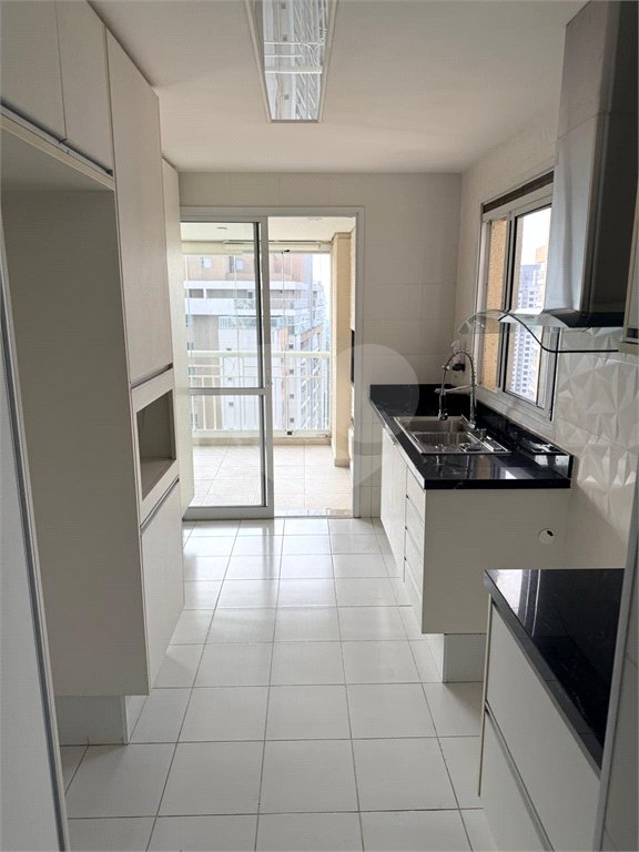 Apartamento à venda com 3 suítes em Vila Andrade, São Paulo, SP