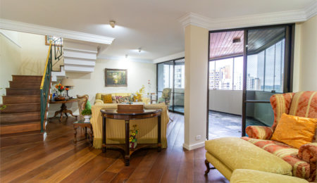 Duplex à venda com 4 quartos, sendo 3 suítes, em Campo Belo, São Paulo, SP