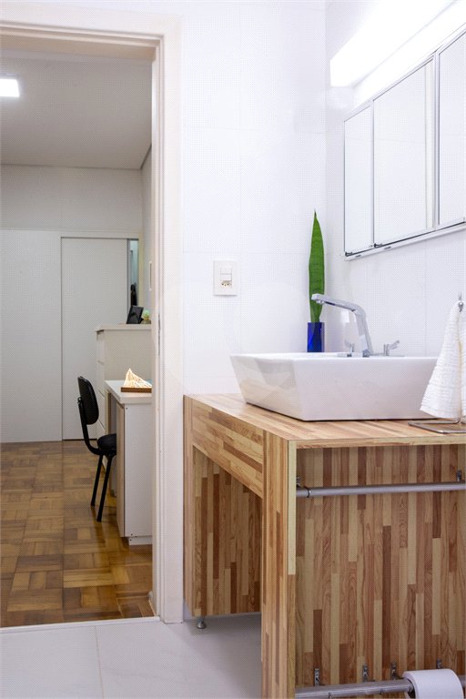 Casa à venda com 3 quartos, sendo 1 suíte, em Mirandópolis, São Paulo, SP