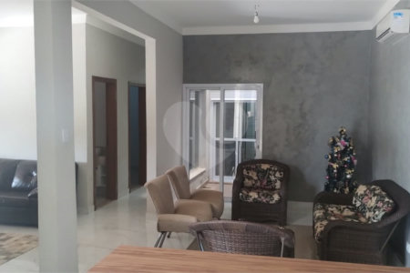 Chácara à venda com 6 quartos, sendo 3 suítes,  em Jardim Alvorada (george Oetterer), Iperó, SP