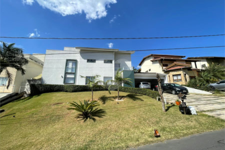 Casa à venda com 4 suítes no condomínio Aruã Lagos, Mogi das Cruzes - SP