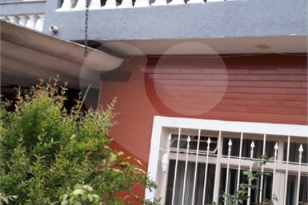 Casa à venda com 3 quartos, sendo 1 suíte, em Parque Continental I, Guarulhos, SP