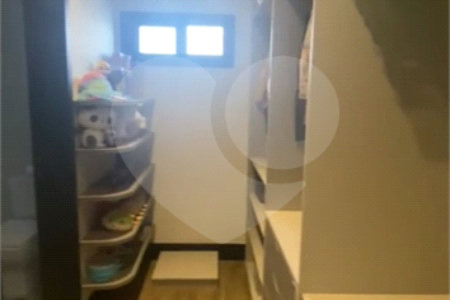 Casa à venda com 3 suítes no condomínio Reserva do Itamaracá, Valinhos - SP