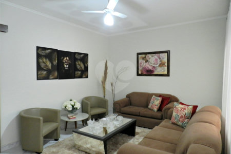 Sobrado à venda com 4 quartos, sendo 3 suítes, em Jardim Paulistano, Ribeirão Preto, SP