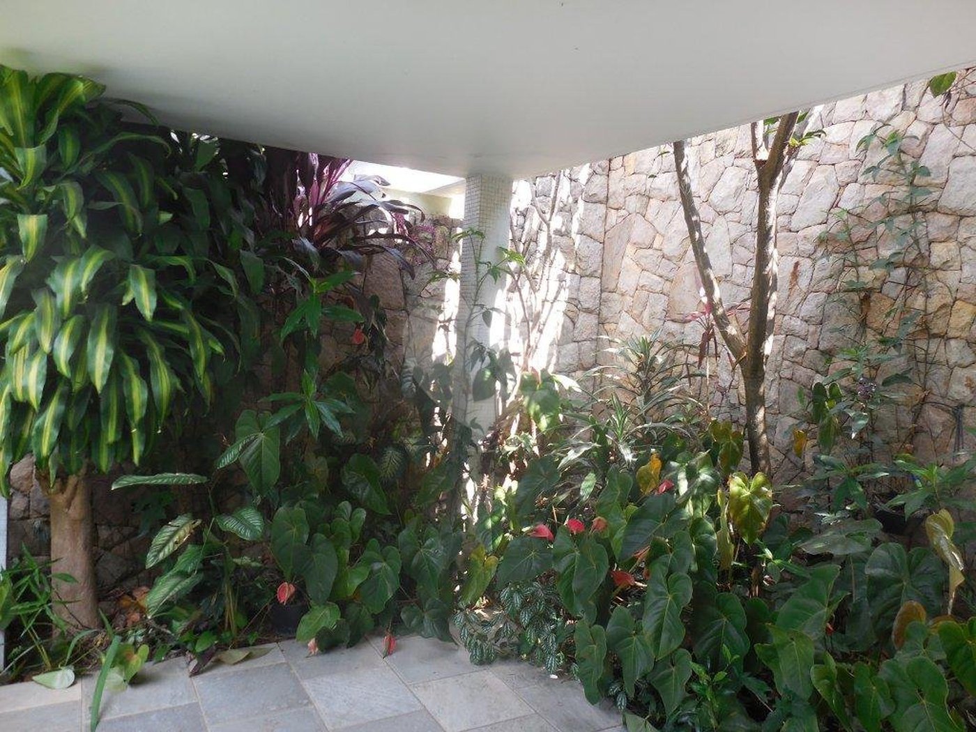 Casa Térrea à venda com 4 quartos, sendo 2 suítes, em Jardim Floresta, São Paulo, SP