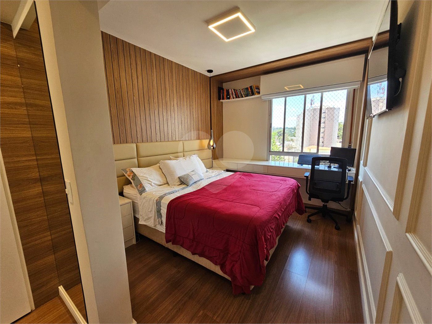 Apartamento à venda com 3 quartos, sendo 1 suíte, em Santo Amaro, São Paulo, SP