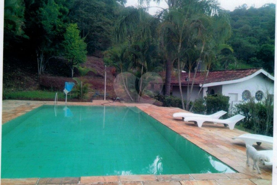 Chácara à venda com 4 quartos, sendo 2 suítes, em Portão, Atibaia, SP