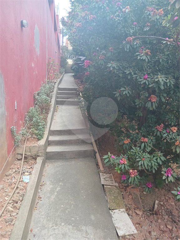 Sobrado à venda com 4 quartos em Vila Santa Edwiges, São Paulo, SP