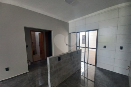 Casa à venda com 3 quartos, sendo 1 suíte, no condomínio Horto Florestal Villagio, Sorocaba - SP