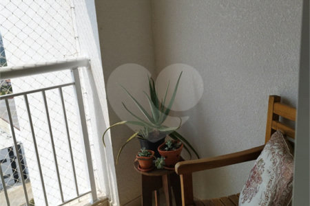 Apartamento à venda com 3 quartos, sendo 1 suíte, em Jardim Nova Era, Salto, SP