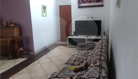 Casa à venda com 3 quartos, sendo 1 suíte, em Imirim, São Paulo, SP
