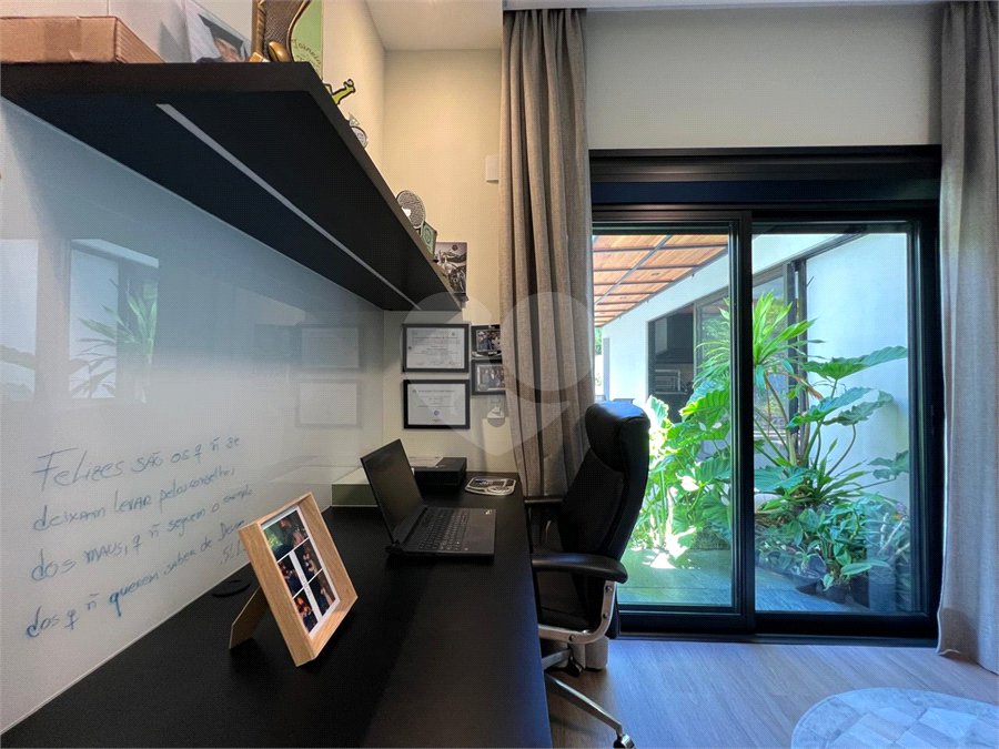 Casa à venda com 3 suítes no condomínio Vinhas da Vista Alegre - Lado Sede, Vinhedo - SP