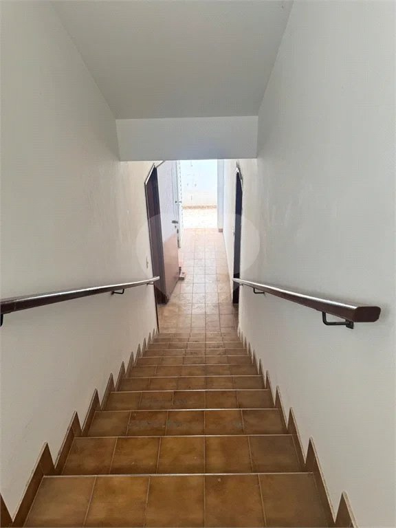 Sobrado Residencial e Comercial em Área Nobre de Piracicaba, para venda e locação.