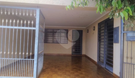 Casa à venda com 3 quartos, sendo 1 suíte,  em Vila Mariana, Ribeirão Preto, SP
